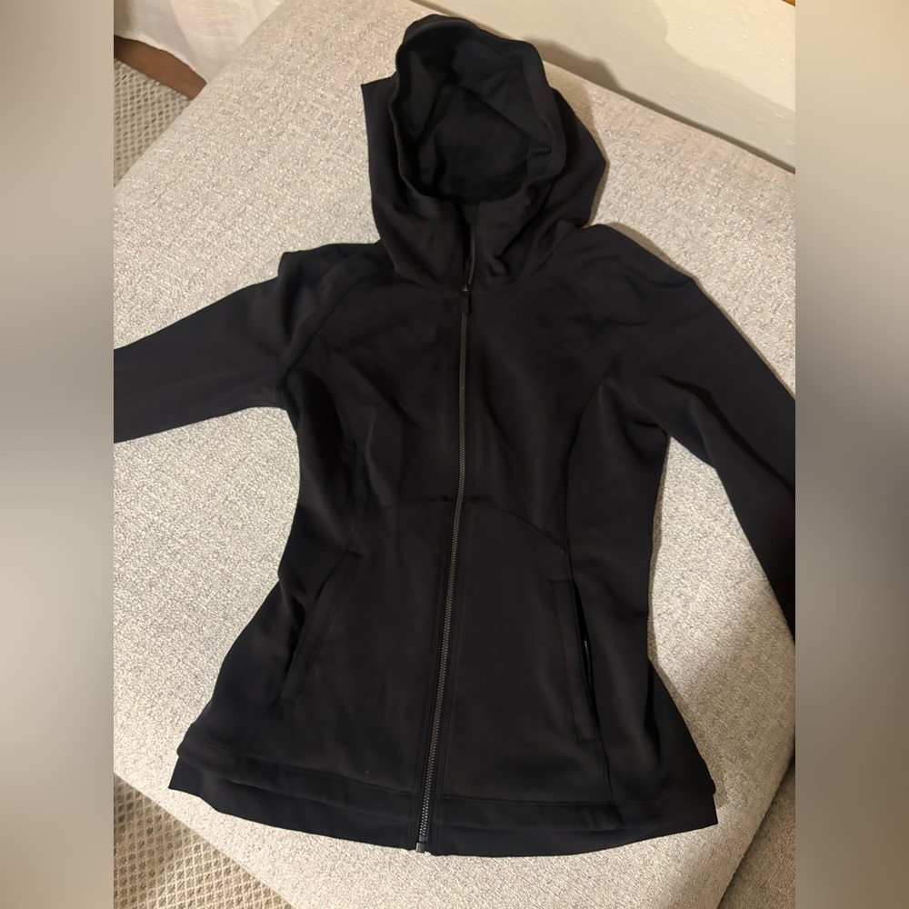 Lululemon Stopover Jacket - Picture 2 of 11